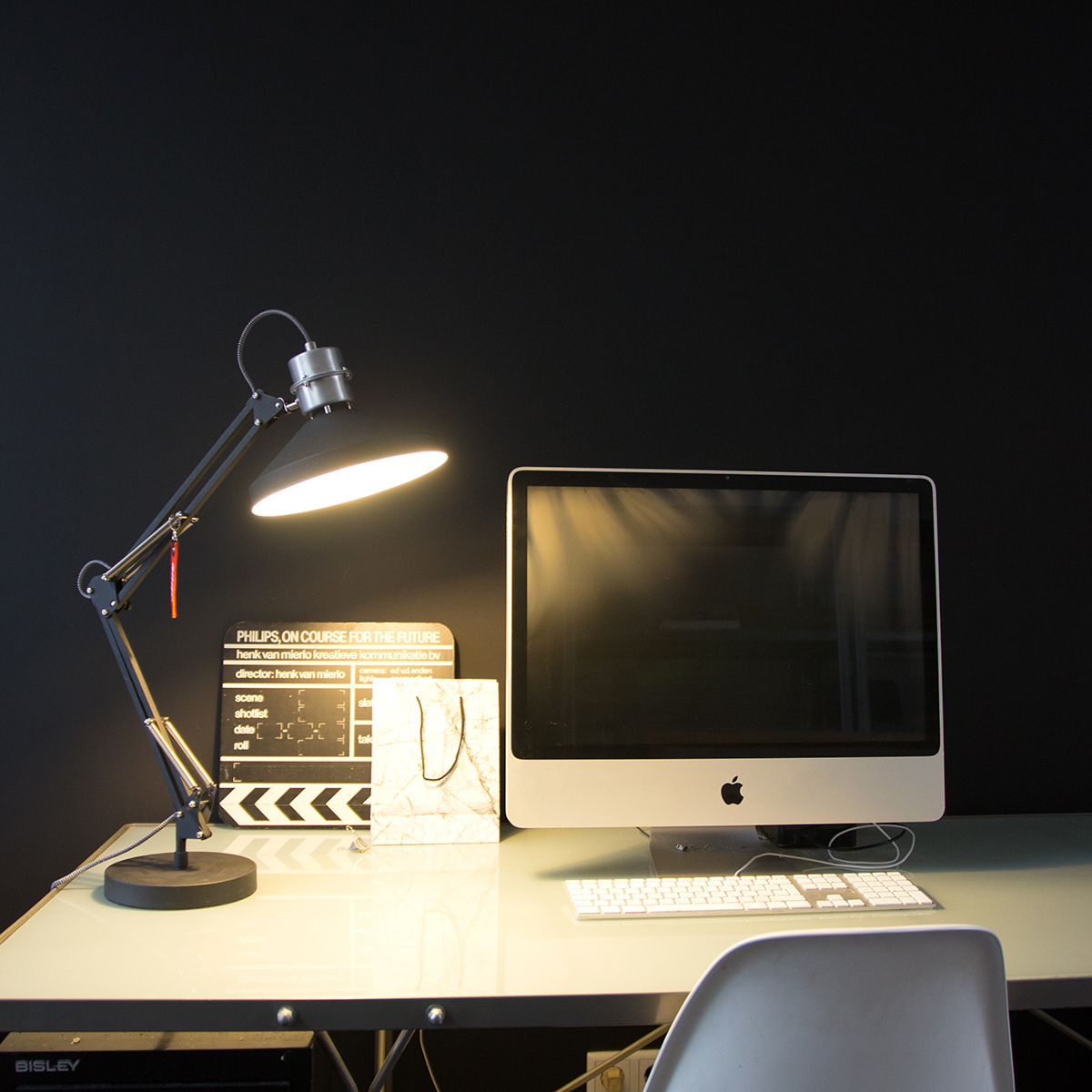 Verwachting Previs site Tutor Ben je zoek naar een mooie bureaulamp voor je thuiswerkplek? - verlichting  - woonkamer - WONEN.nl