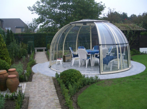 Foto : Waarom een Dome een luxe toevoeging is voor in je tuin