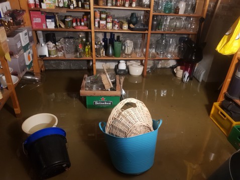 Foto : Vochtproblemen in de kelder?