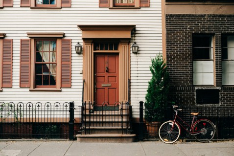 Foto : Het vinden van jouw woning met een makelaar