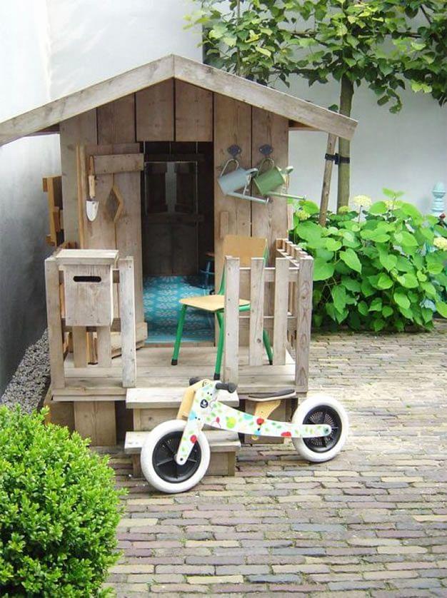 kanaal Vermenigvuldiging studio Een speelhuisje van geïmpregneerd hout beitsen, kan dat? - tuinhuis - tuin  - WONEN.nl