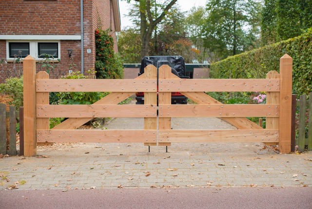 Bisschop hardware monteren Op zoek naar een hek voor je tuin? - tuinomheining-hekwerk - tuin - WONEN.nl