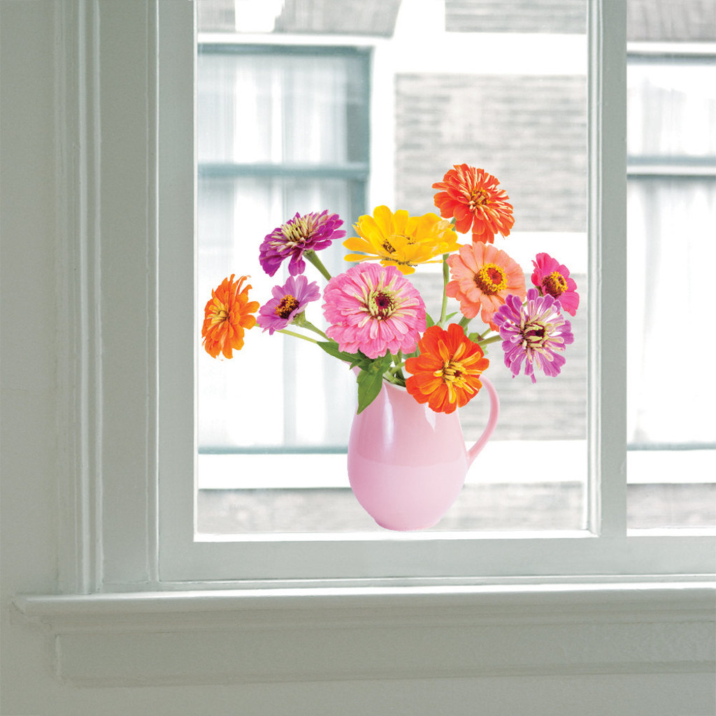 films rol Promotie Flat Flowers raamstickers: altijd een vrolijke vaas met bloemen voor je  raam! - Nieuws - Wonen.nl