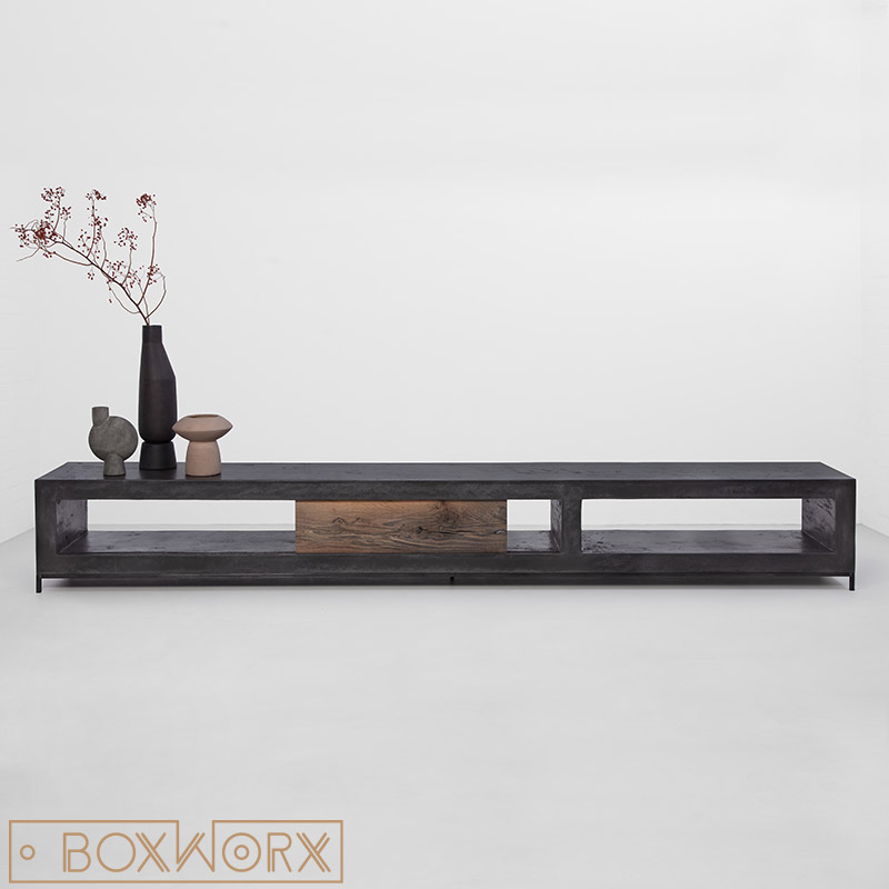 Foto : TV meubel RANK met schuifdeur van hout