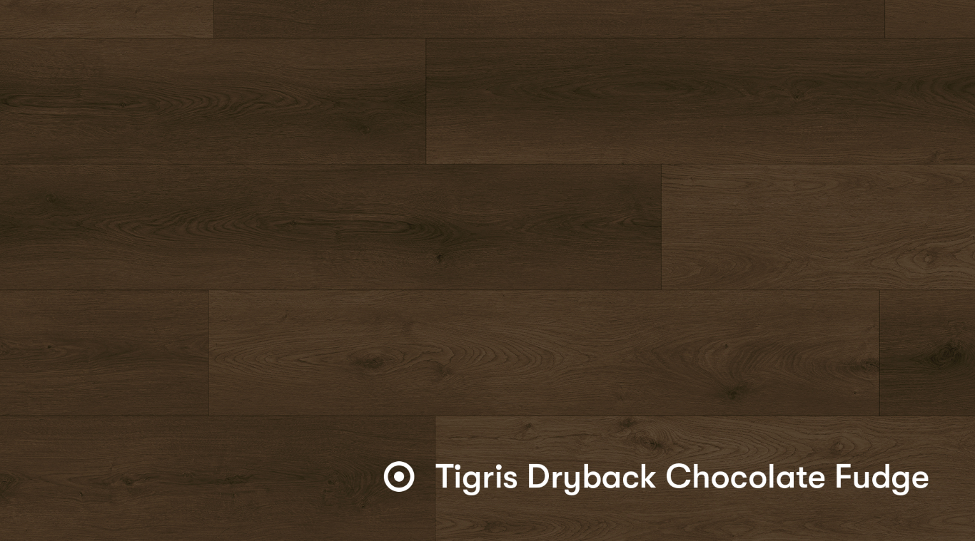 Foto: Parquetvinyl Tigris Dryback Chocolate Fudge  Middel 