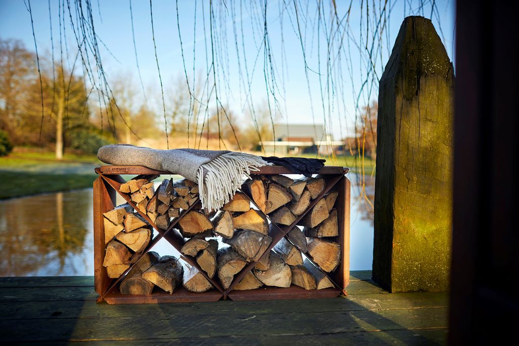 Foto : De BloX & BloXX houtopslag voor buiten van RENY