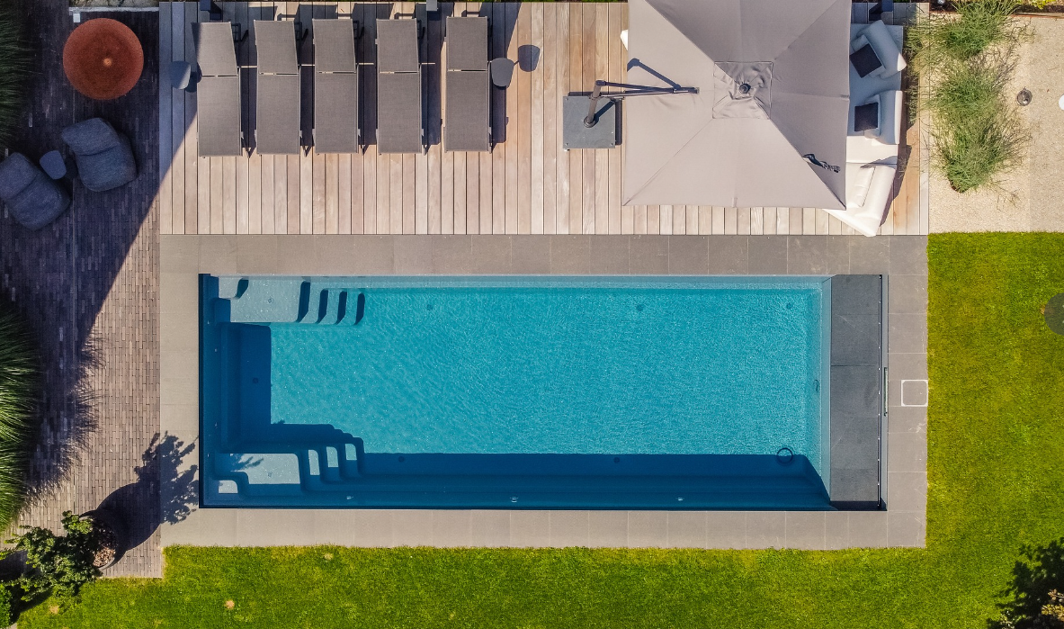 Foto : COMPASS POOLS – EXCLUSIEF VANTAGE-SYSTEEM