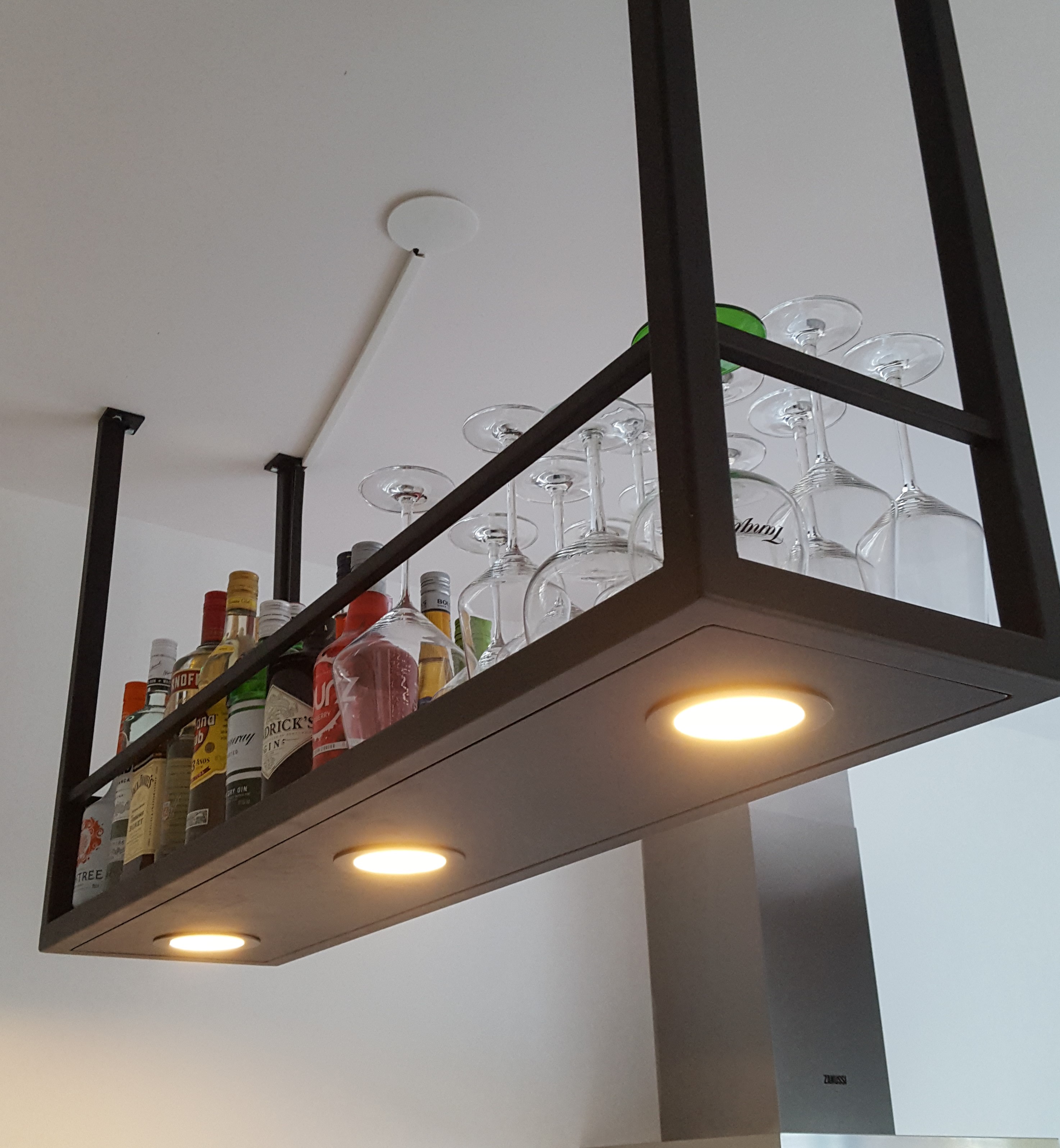 Verheugen monteren congestie Flessenrek met verlichting - keukenverlichting - keuken - WONEN.nl